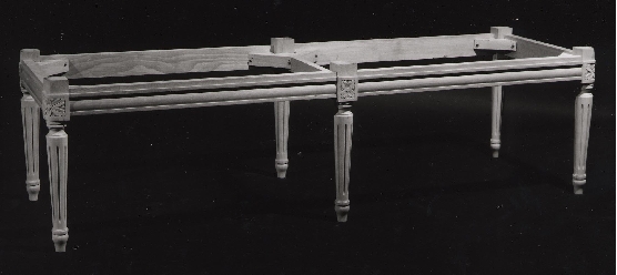 D-9837 Bench B&W.JPG